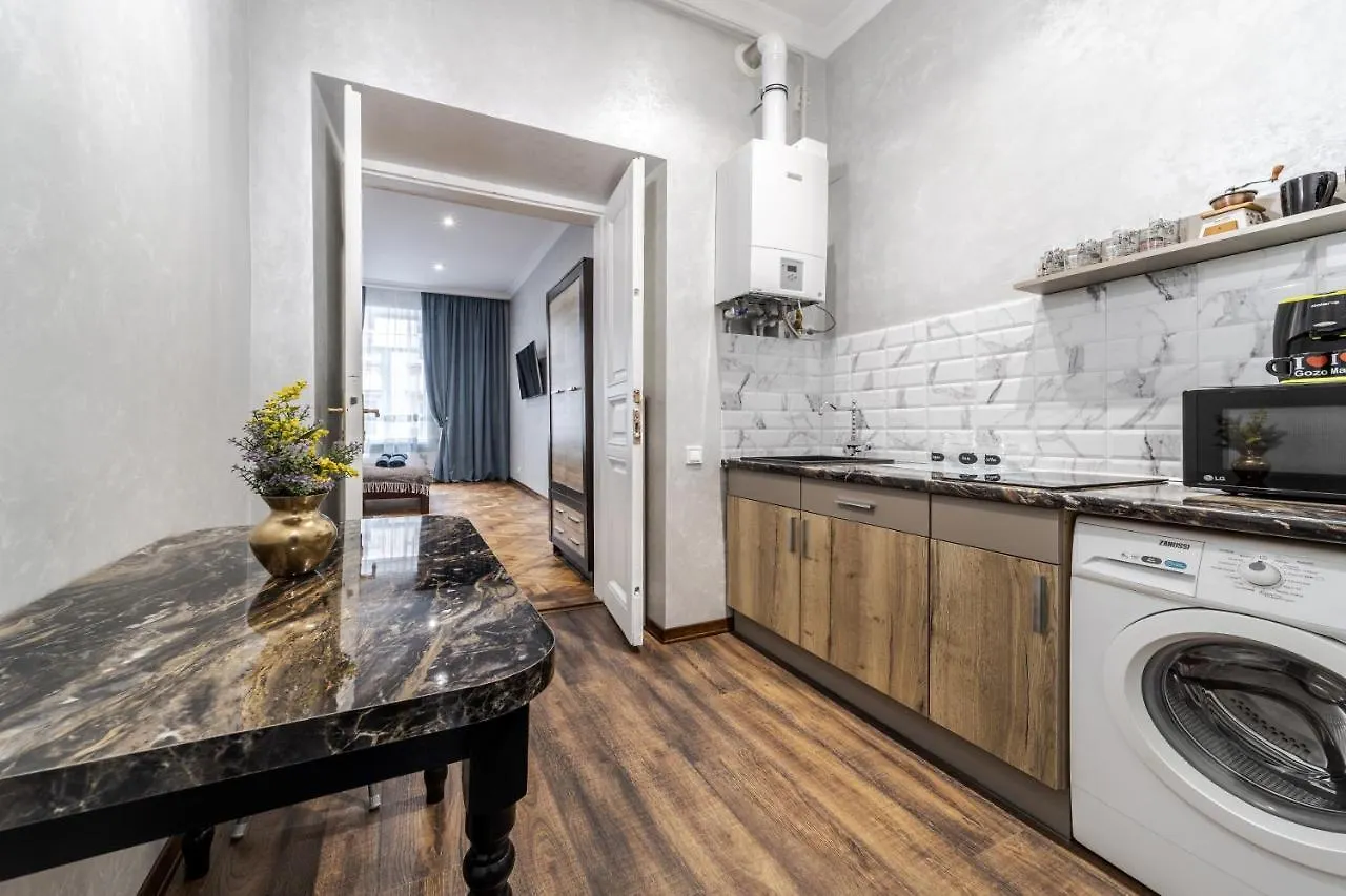 Райська Насолода Apartment Lviv